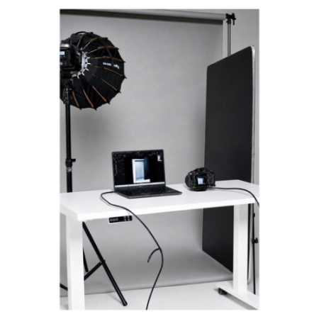 SmallRig 5731 - przewód, kabel USB-C do tetheringu, prosty do kątowy - przykład użycia